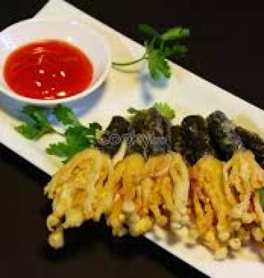 Kim Châm Cuộn Rong Biển
